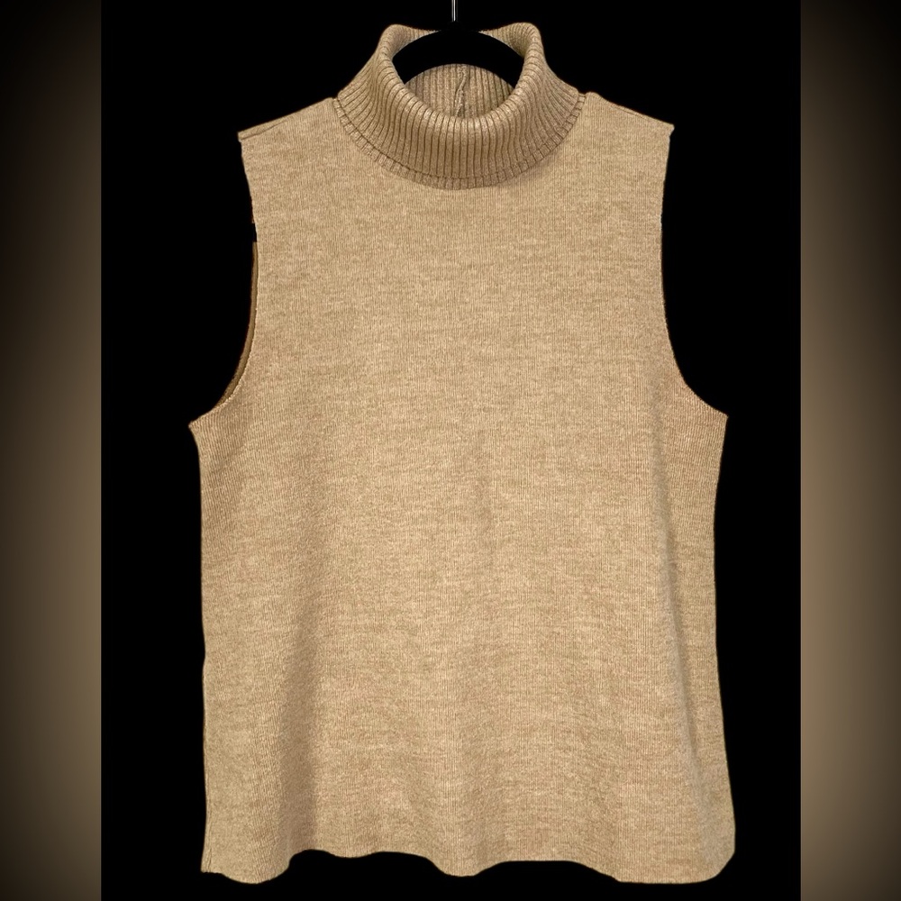Women’s Zara Medium taupe sleeveless sweater - Picture 5 of 6